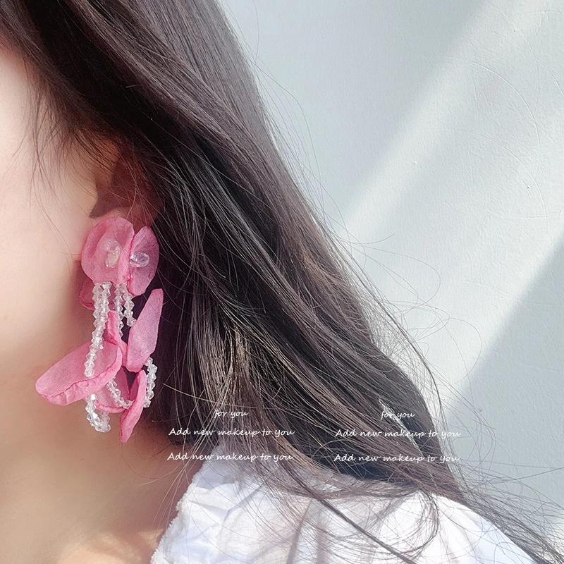 铜合金亚克力耳饰仙气飘飘水晶花瓣网纱流苏耳钉人群焦点blingbli