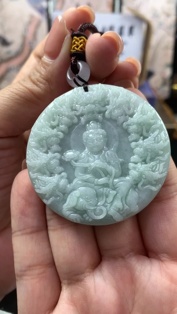 【闪购商品】翡翠吊坠(赠链)未镶嵌天然缅甸翡翠挂坠240921-114