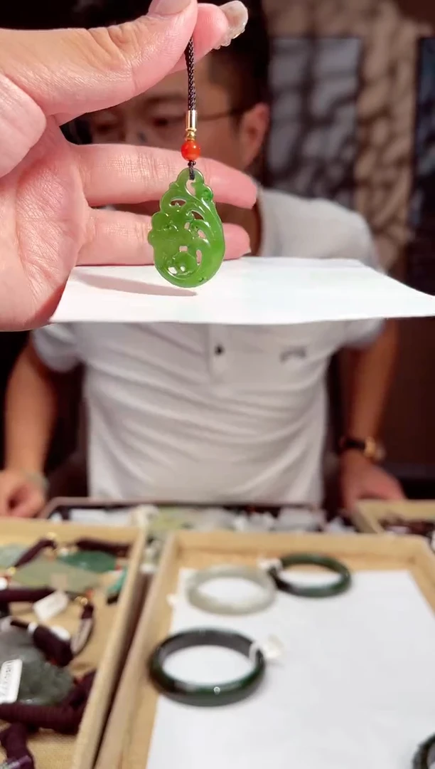 【闪购商品】和田玉挂件未镶嵌拍一发一