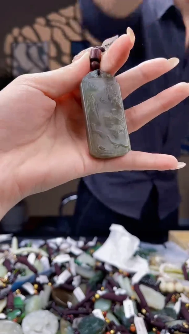 【闪购商品】和田玉颈饰未镶嵌拍一发一