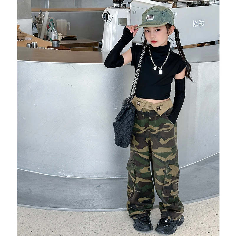 女童爵士舞服装长袖打底衫迷彩裤套装儿童走秀潮服嘻哈街舞演出服