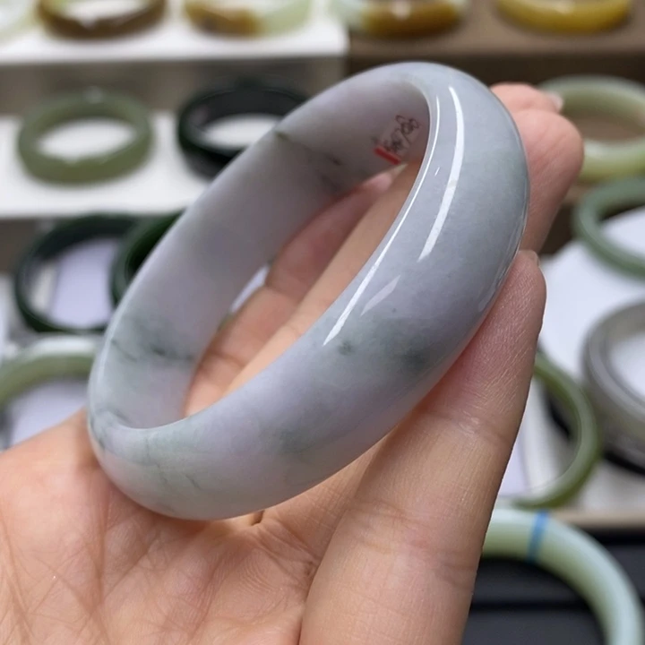 【闪购商品】翡翠手镯未镶嵌翡翠