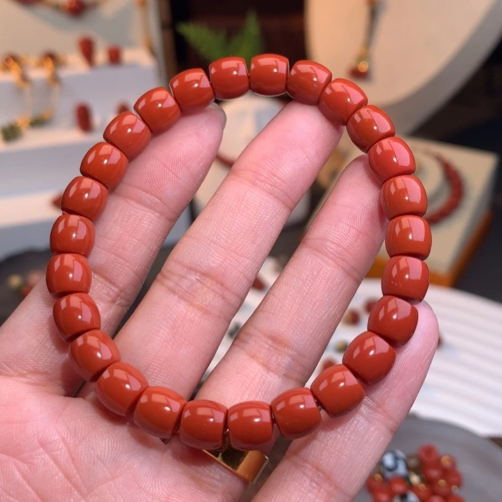 南红玛瑙颈饰未镶嵌