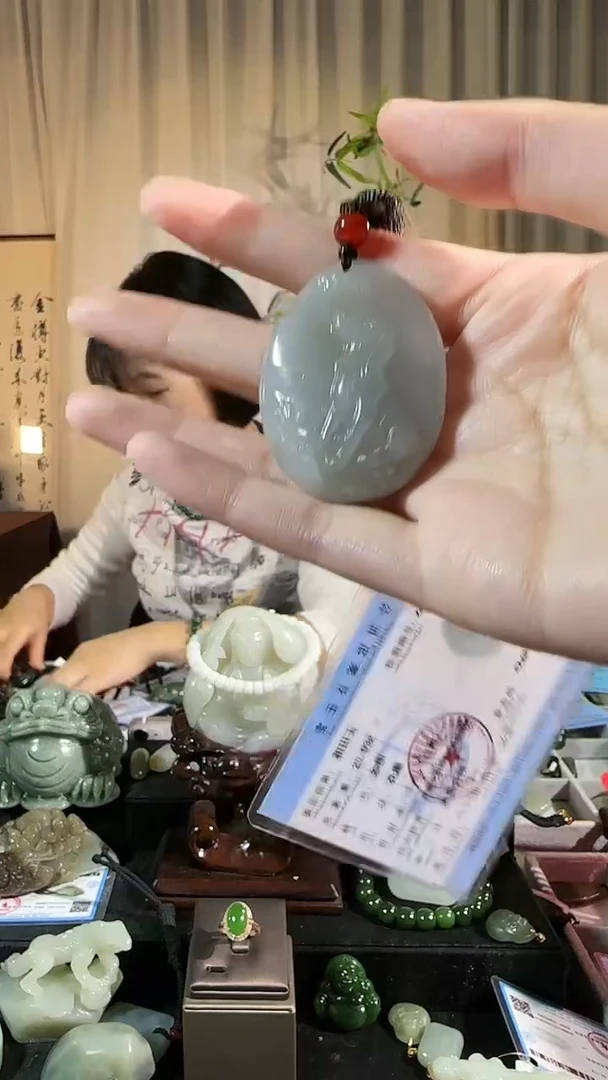 【闪购商品】和田玉挂件未镶嵌260