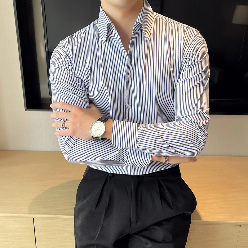 男士衬衫长袖休闲潮款细条纹2023新款男装高级感V领商务英伦衬衣