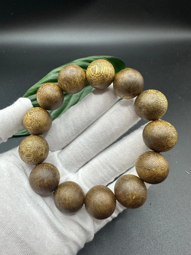 海南白棋1.8单圈保19克➕多样性发一条