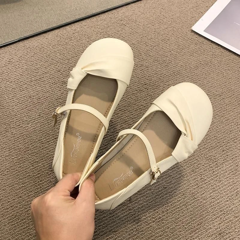 软底豆豆鞋女2025年新款时尚百搭法式平底单鞋仙女风复古温柔女鞋