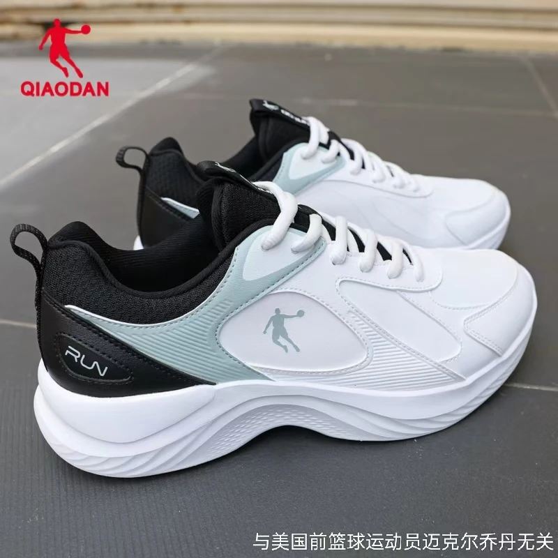 乔丹男鞋官方正品休闲运动鞋2025新款皮面冬季鞋子防滑减震跑步鞋