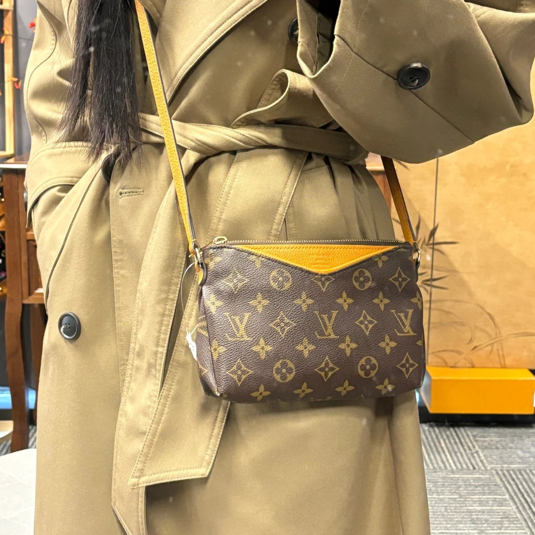 95新 LouisVuitton/路易威登 传奇 老花拼焦糖色 斜挎包 全原95新