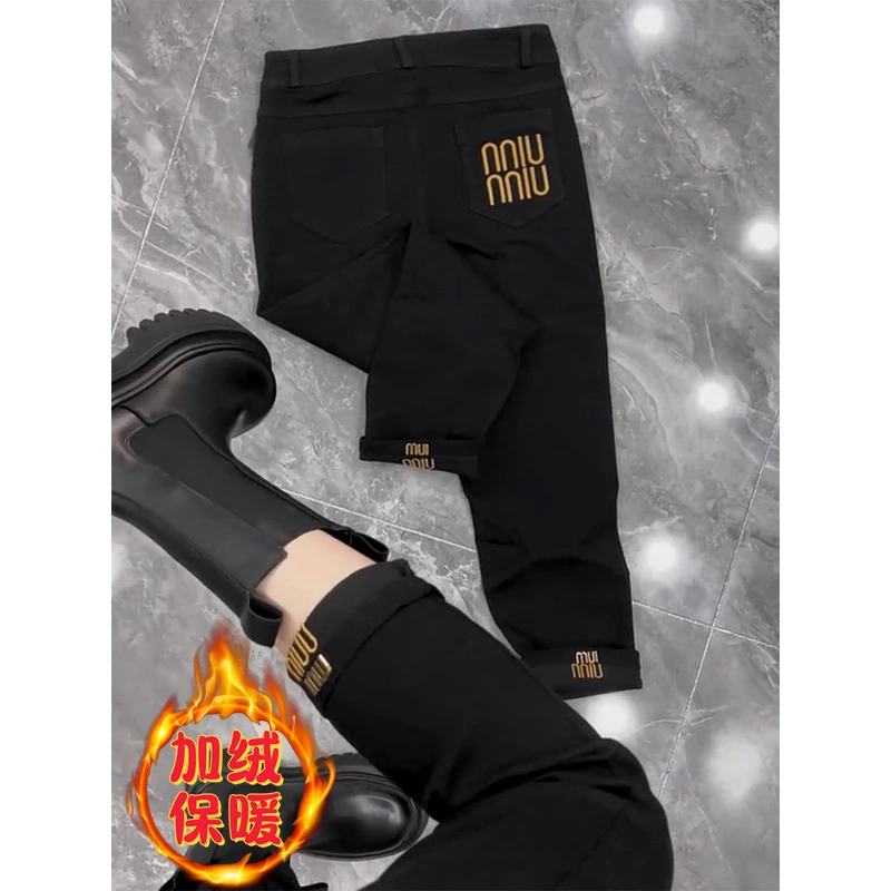 2023年秋冬新款黑色加绒九分直筒牛仔裤女高腰弹力修身显瘦烟管裤