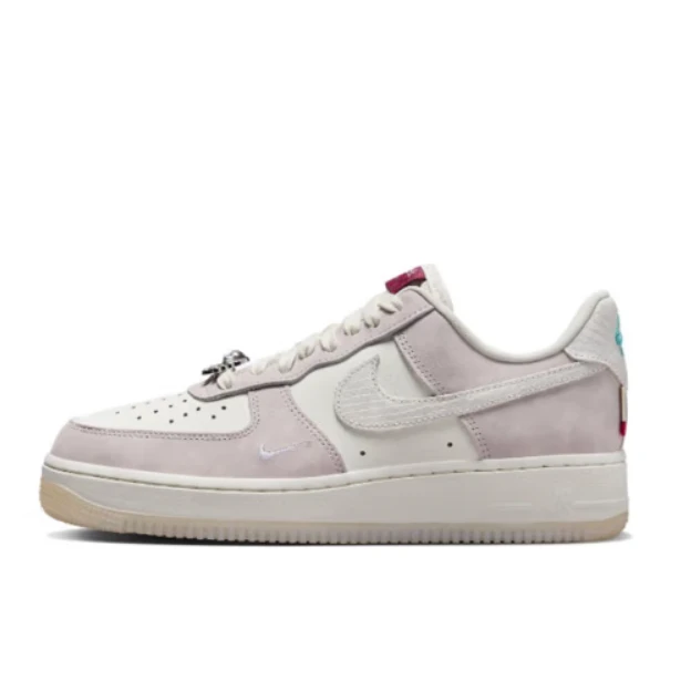Nike/耐克Air Force 1空军一号龙年米粉色低帮休闲板鞋FZ5066111