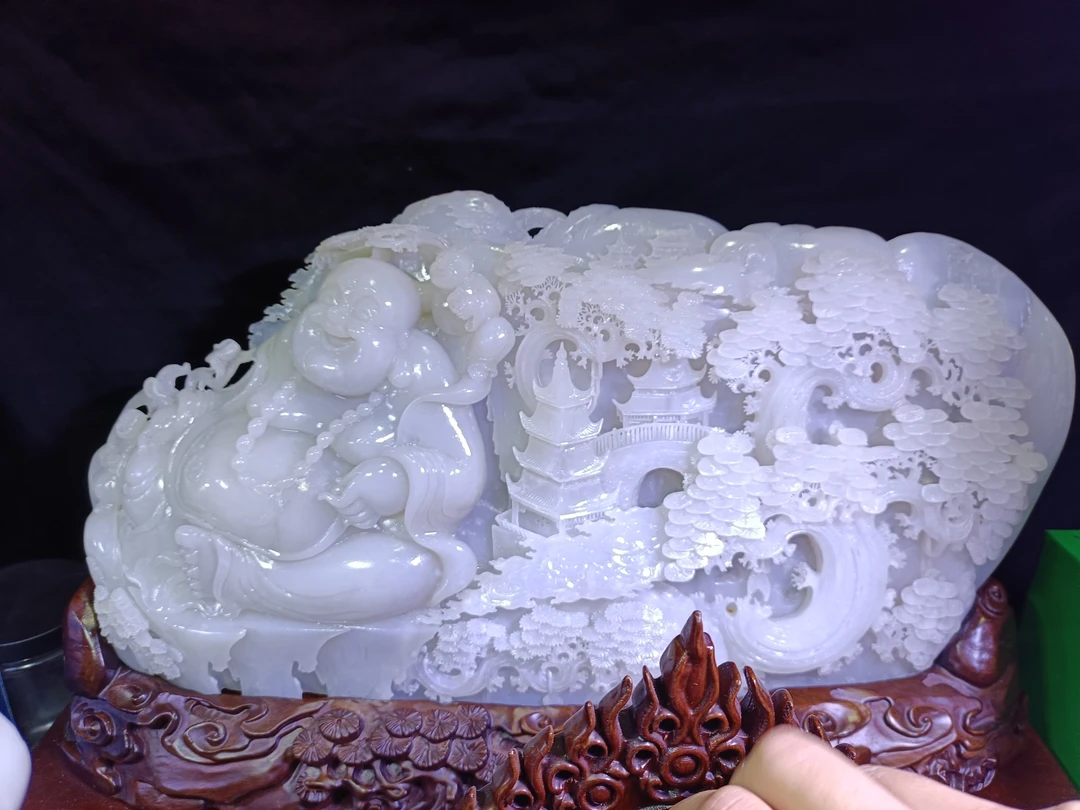 精品和田玉时尚摆件