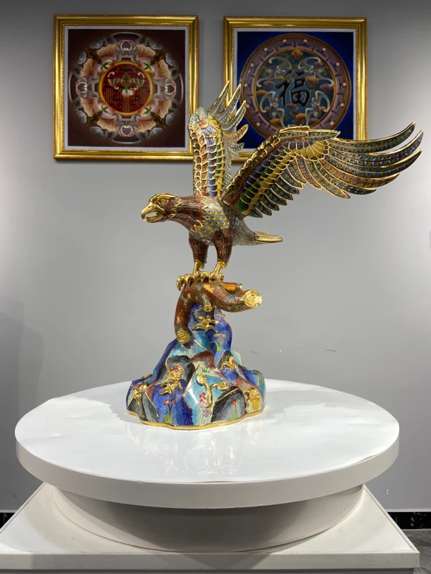 铜胎掐丝珐琅(景泰蓝) 雄鹰展翅 摆件 紫铜材质 手工制作