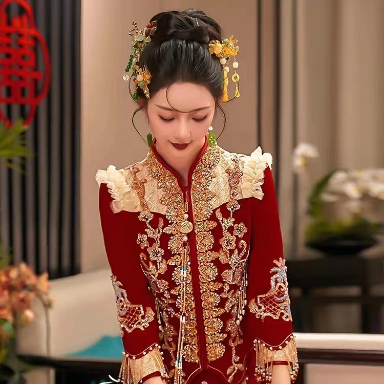 2024新款刺绣新娘敬酒服中式结婚丝绒款