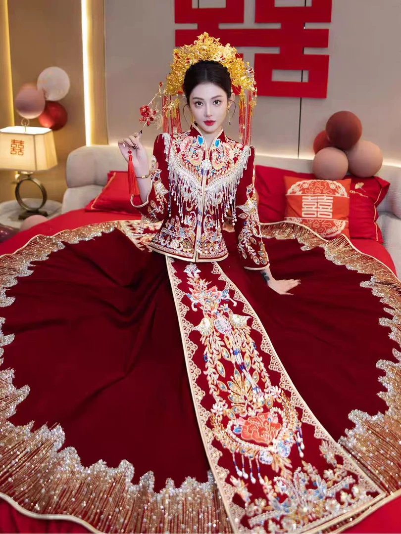 秀禾服2024新款奢华大摆重工立体裁剪新中式嫁衣大气中国风修身