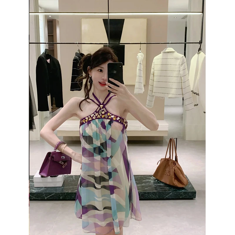 复古重工钉钻挂脖吊带露背几何印花宽松显瘦连衣裙2024夏季新款