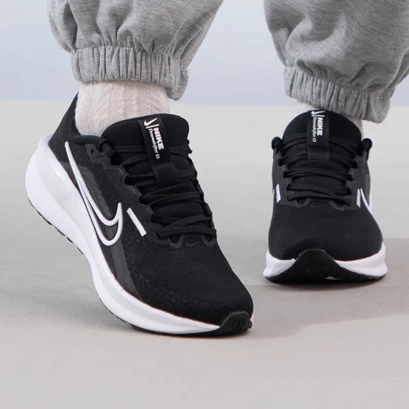 Nike耐克正品跑步鞋女鞋春季新款透气时尚休闲鞋缓震运动鞋FD6476