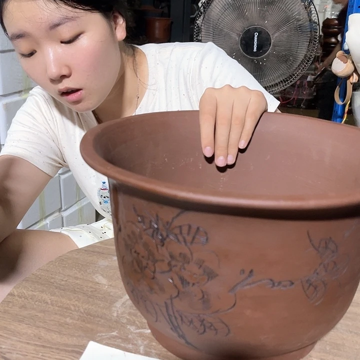 红陶20CM（含）-50CM（不含）30平角金钟
