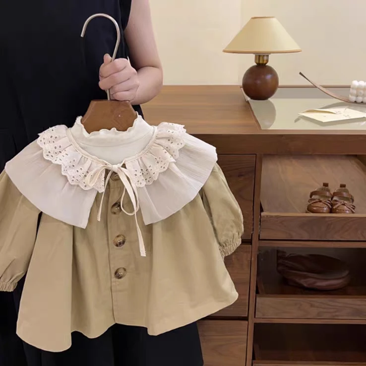 女童秋装风衣外套2025新款洋气儿童宝宝大翻领复古上衣休闲宽松潮