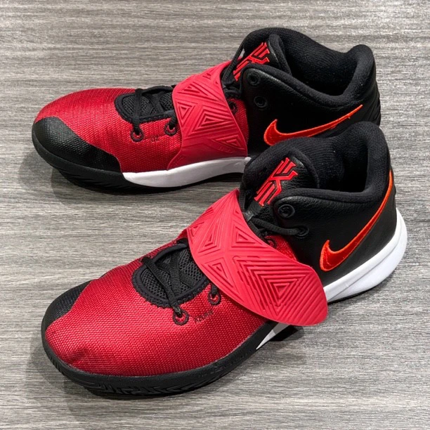 45码/NIKE 欧文FLYTRAP黑红 低帮篮球鞋