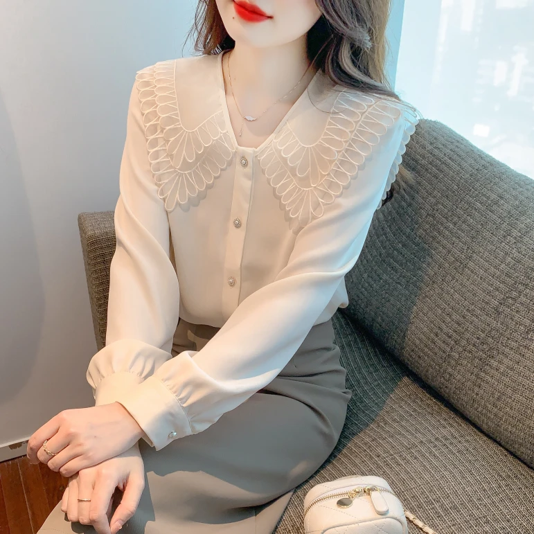 2025秋装娃娃领长袖衬衫女士甜美气质百搭衬衣洋气时尚小众上衣潮