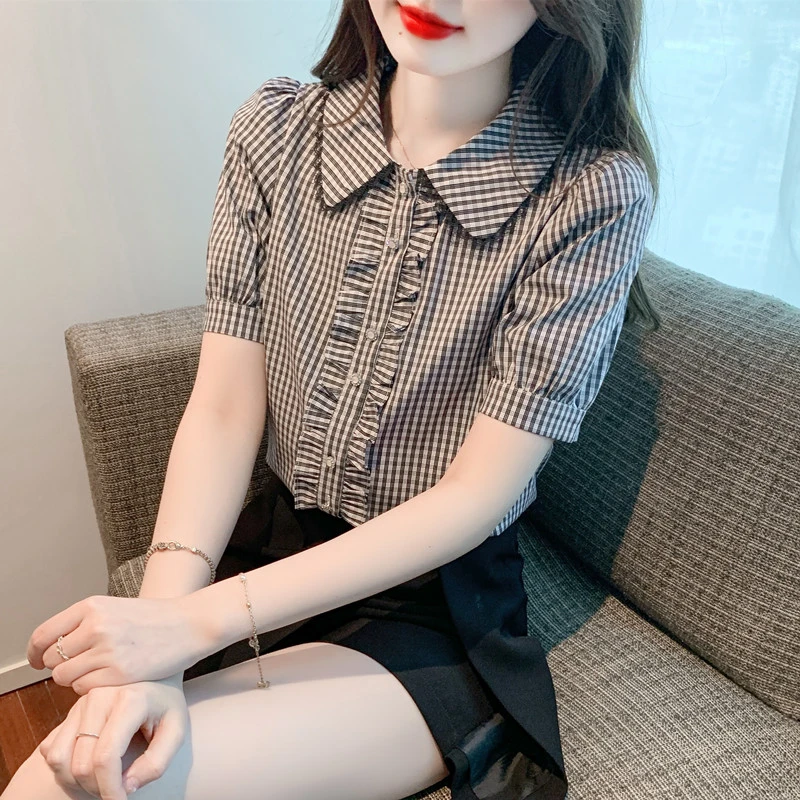 夏2025年新款娃娃领衬衣木耳边格子衬衫泡泡袖女士设计感小众上衣