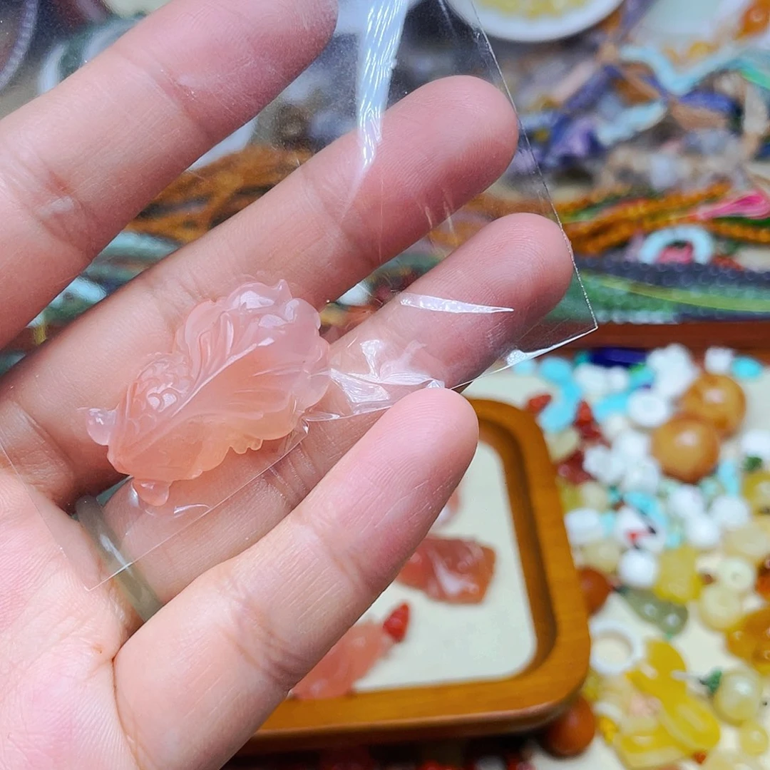 南红玛瑙挂件未镶嵌落*订制
