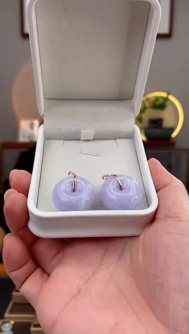 【闪购商品】翡翠吊坠(赠链)18K金镶嵌平安扣吊坠多样性发货其一