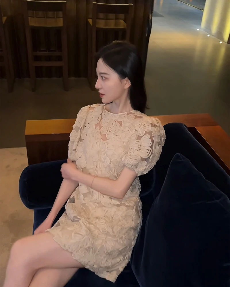 she setin“左岸繁花”立体剪花欧根纱公主袖连衣裙AE4BSL10