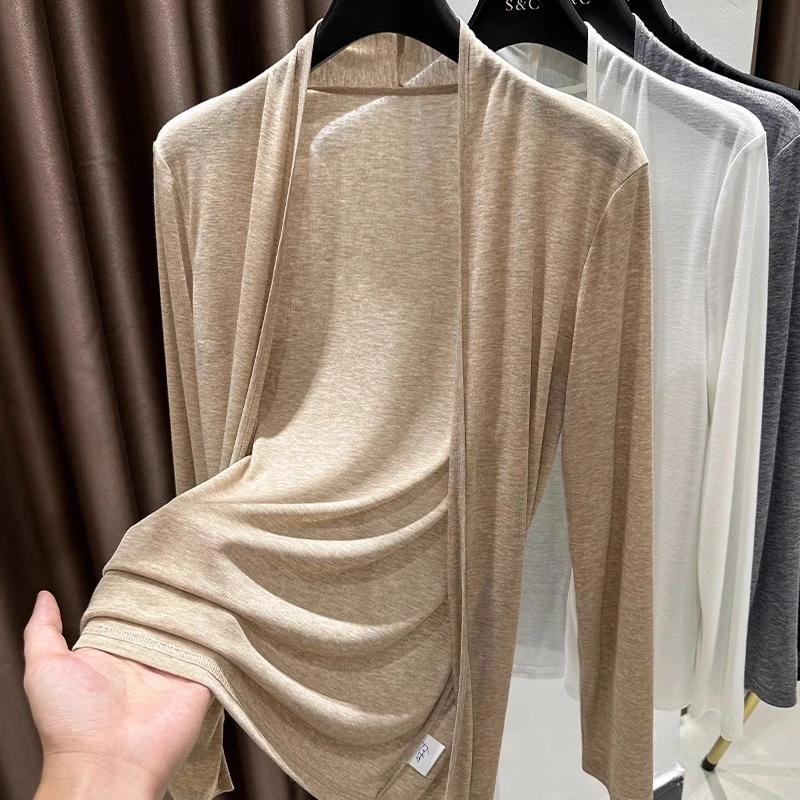 卡其薄款软糯亲肤上衣2025新款潮款时尚百搭纯色长袖针织开衫外套