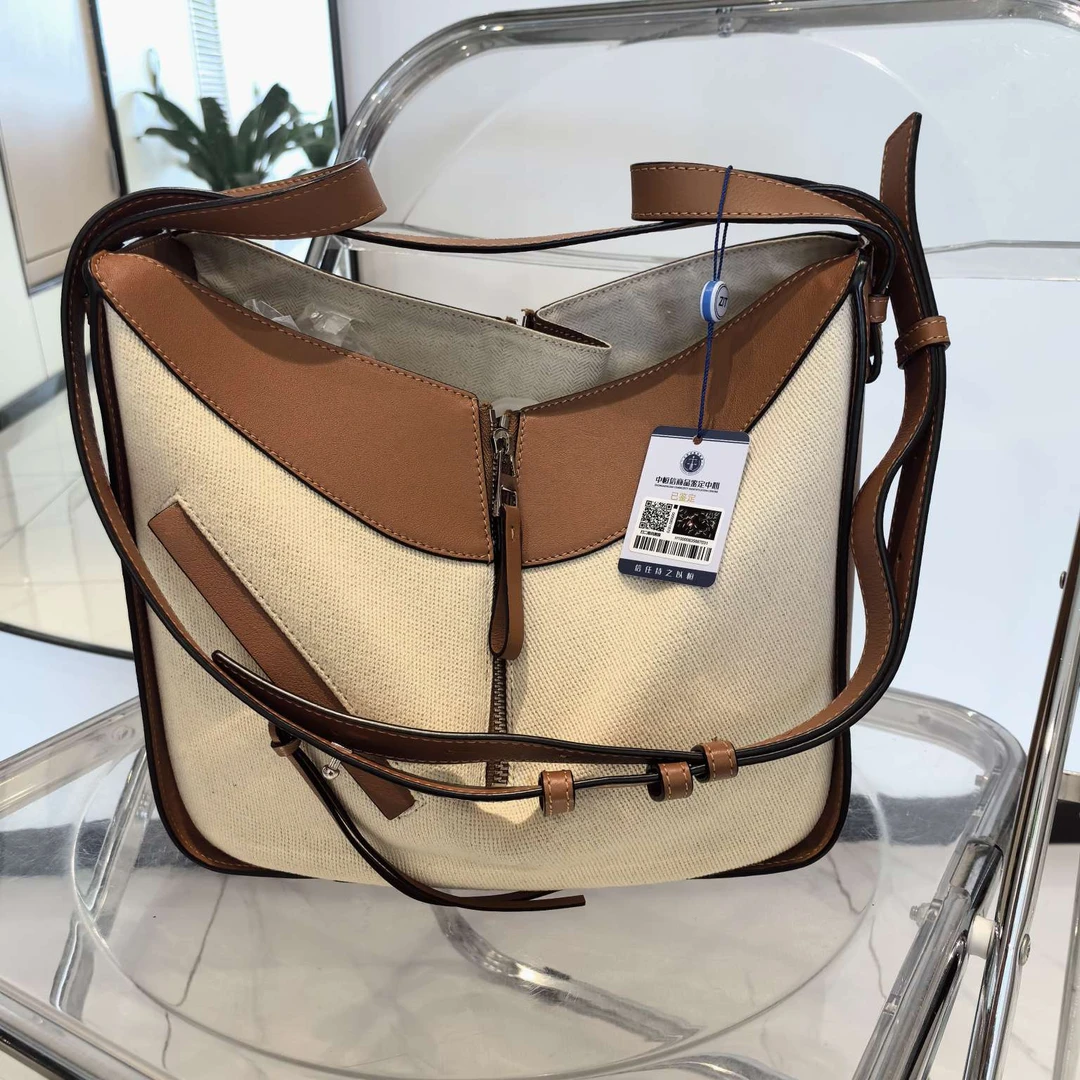95新 LOEWE/罗意威 罗意威吊床/98新/ZX0519001/尺寸27.23/芝心