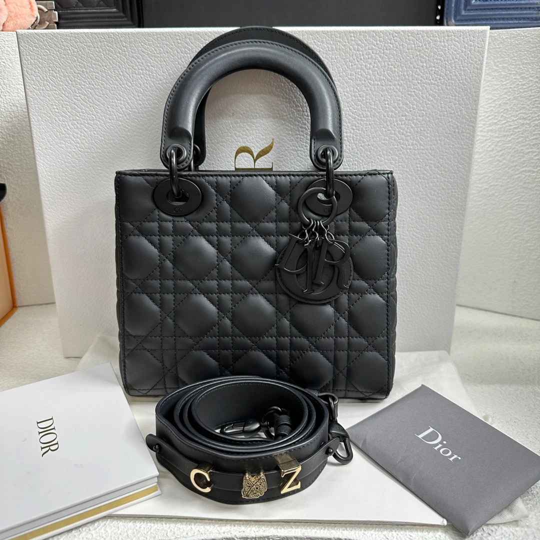 99新 DIOR/迪奥 【阿庞】j01497/四格戴妃/黑色磨砂款/