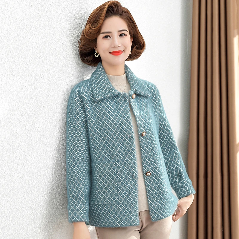 妈妈秋冬翻领水貂绒针织外套百搭短款中年女呢子上衣毛衣开衫风衣