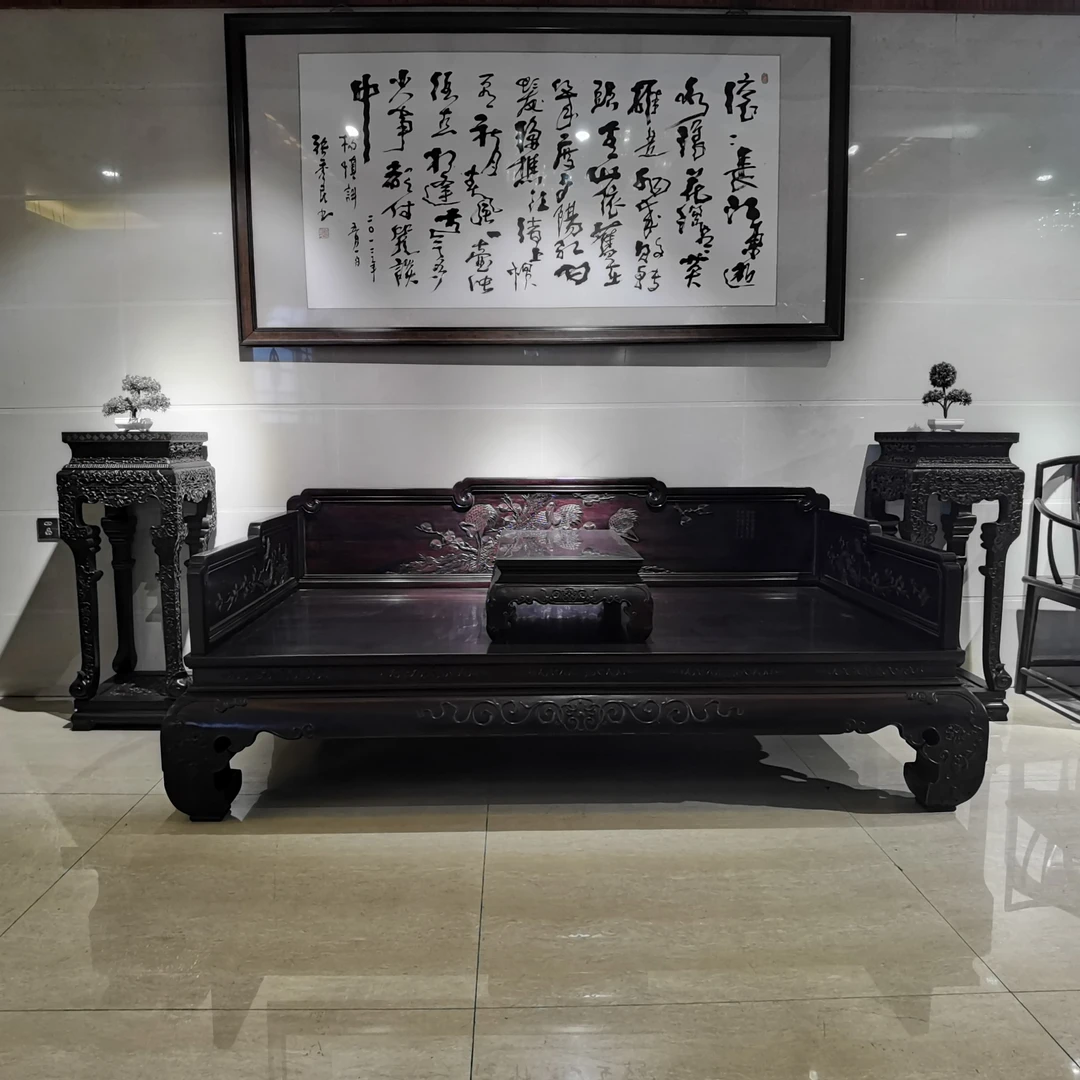 印度小叶紫檀（檀香紫檀）罗汉床雕刻松鹤延年精工打造红木工艺