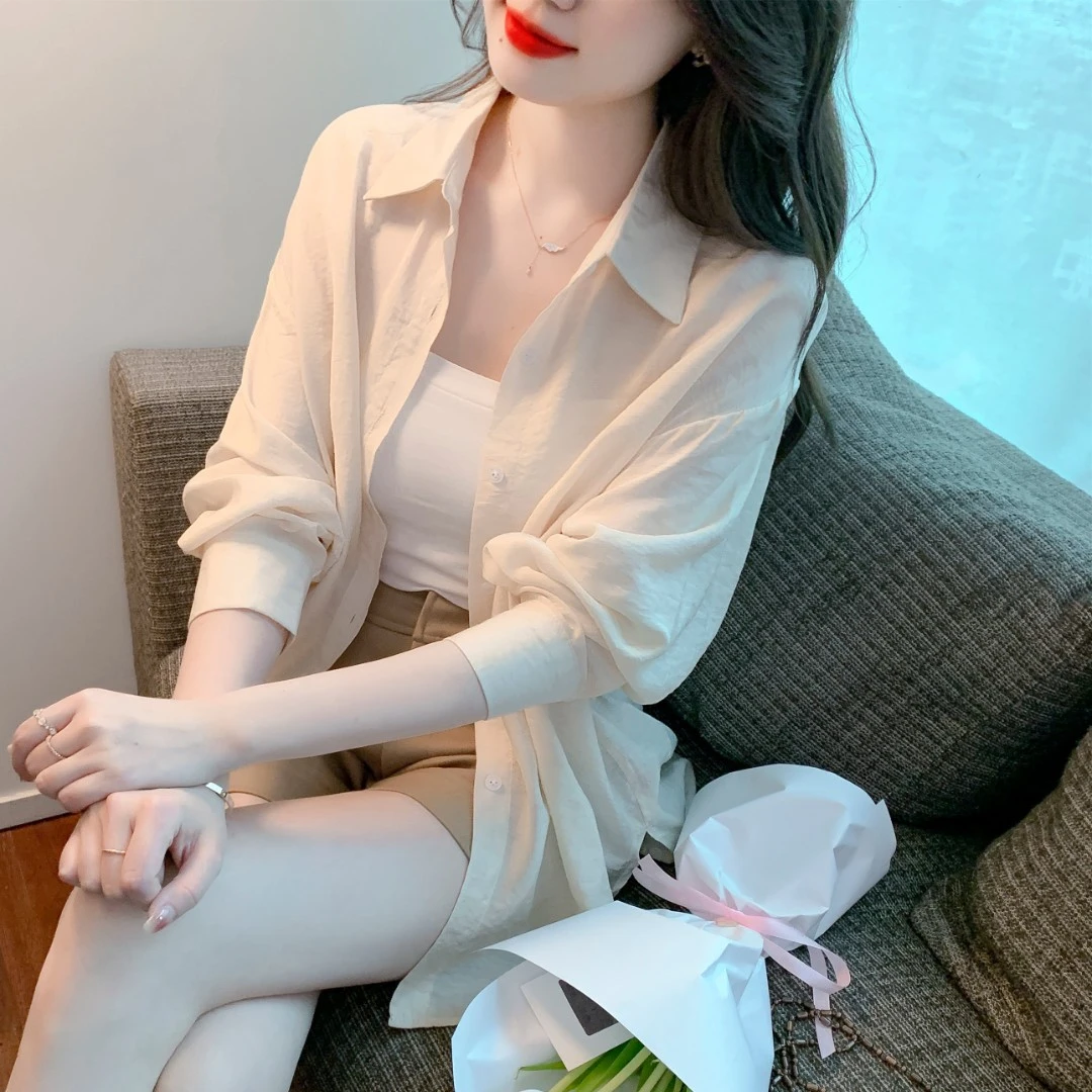 2025夏新款温柔薄款气质polo领长袖防晒衬衫女士杏色洋气宽松上衣