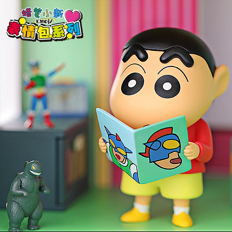 官方正品蜡笔小新盲盒公仔手办系列礼物车载摆件玩偶网红款52toys