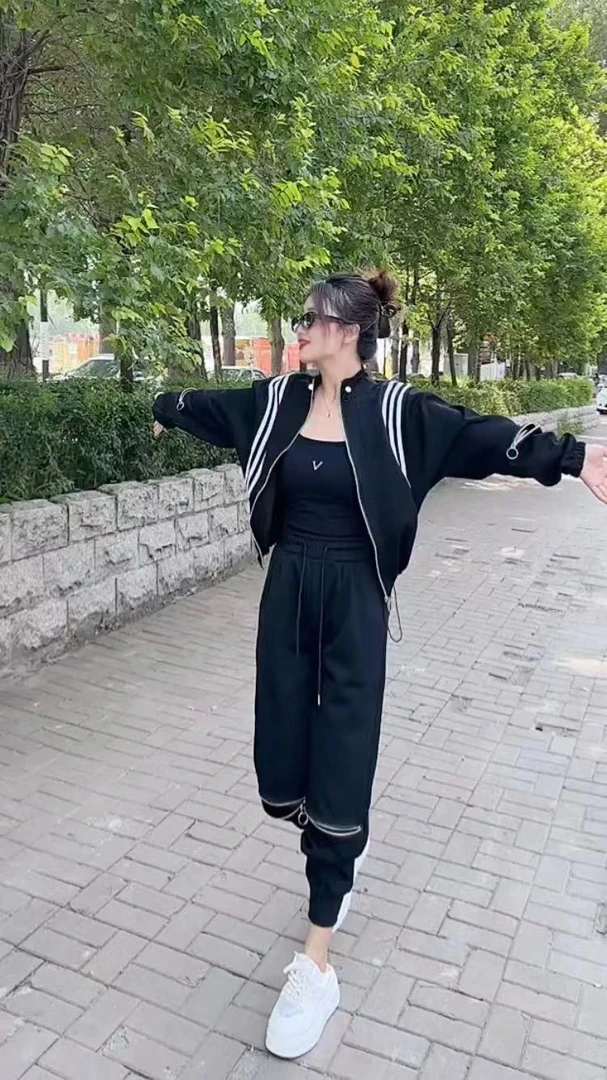 欧货休闲运动套装2024秋季新款拼条外套拉链卫裤百搭洋气两件套爆