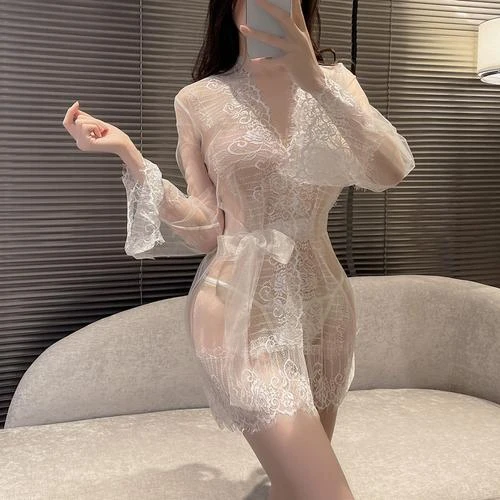 女友气质性感纯欲显瘦高级感透明蕾丝睡裙战袍时尚镂空长袖睡衣