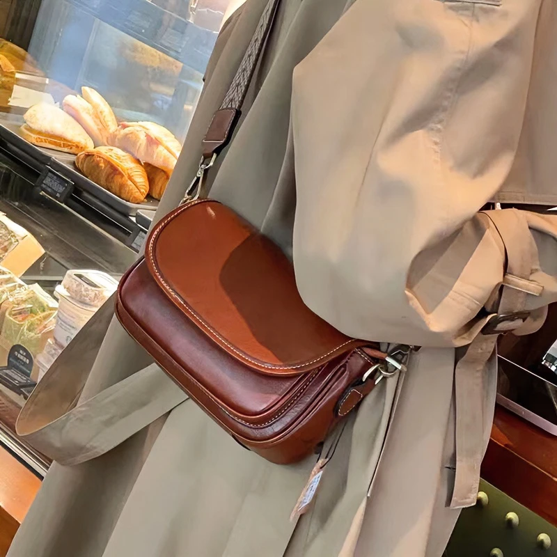 【娅菲女包工厂店】2023新款单肩包轻奢简约春夏百搭斜挎包