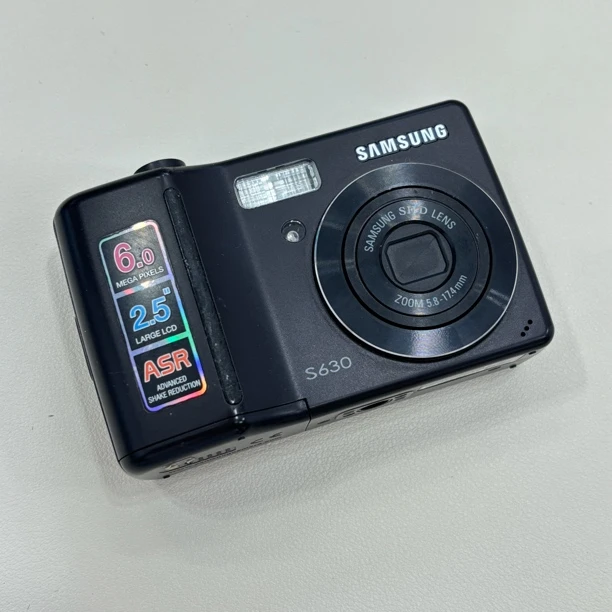 95新 Samsung/三星 s630黑色600w像素2.5倍光学变焦复古ccd相机