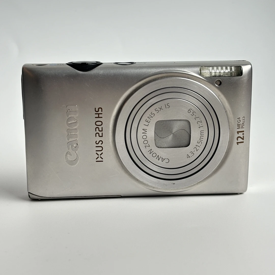 9新 Canon/佳能 ixus220银色1210w像素5倍变焦复古ccd数码相机