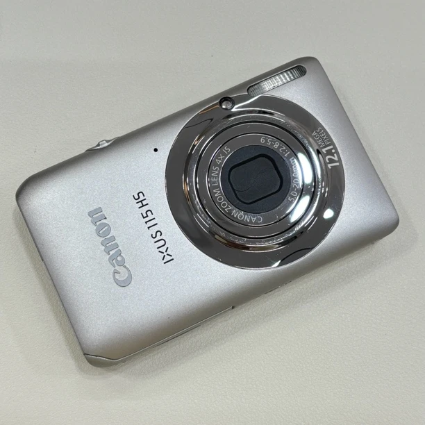 95新 Canon/佳能 ixus115银色福利款1210万像素4倍变焦ccd相机