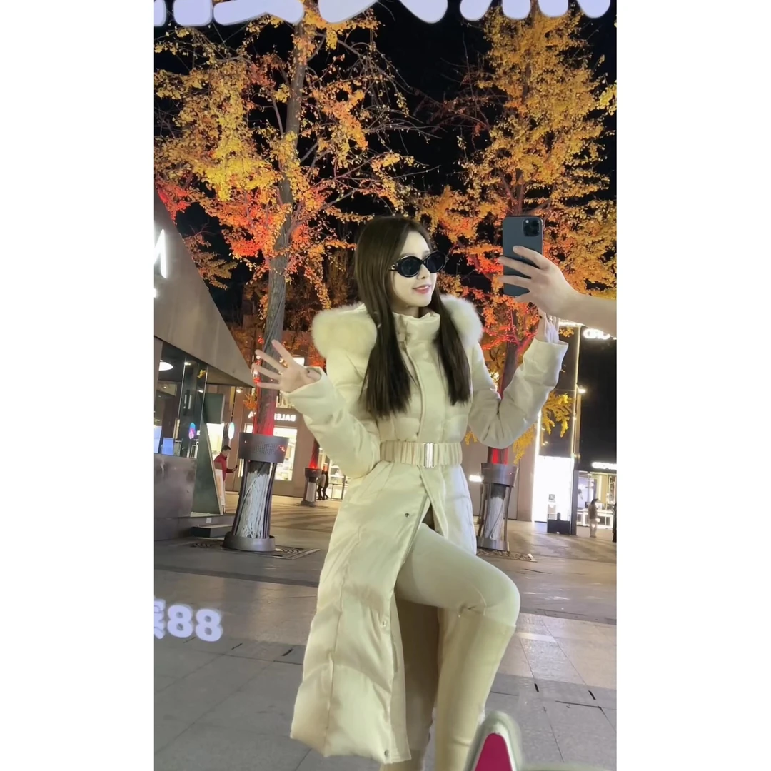 SANSAN-浅香槟色羽绒-冬季收腰显瘦90绒狐狸毛领羽绒外套2.0