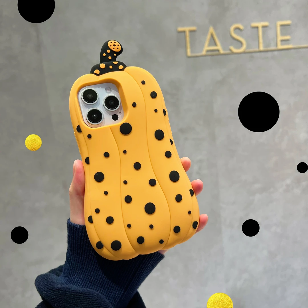 (适用苹果)波点南瓜可爱卡通适用iPhone16女款立体创意硅胶手机壳