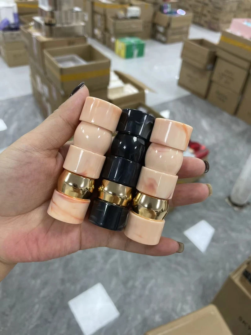 戴然挚真丝滑唇膏