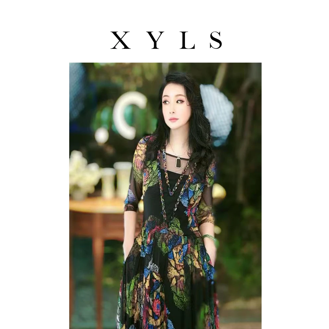 女装显瘦连衣裙烟花复古T00512