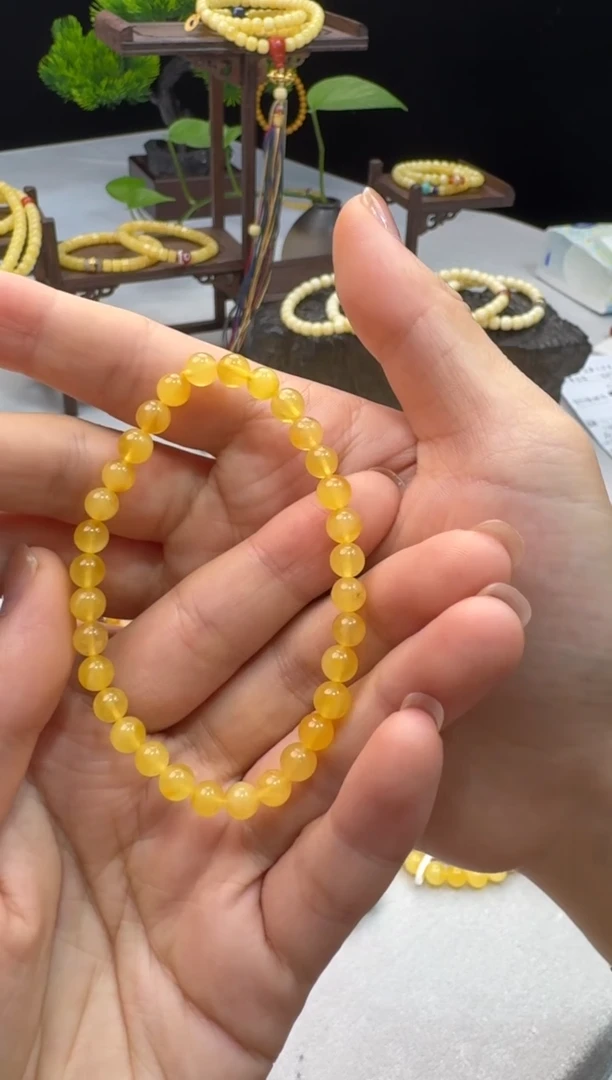 【闪购商品】蜜蜡手串未镶嵌圆珠 C0245