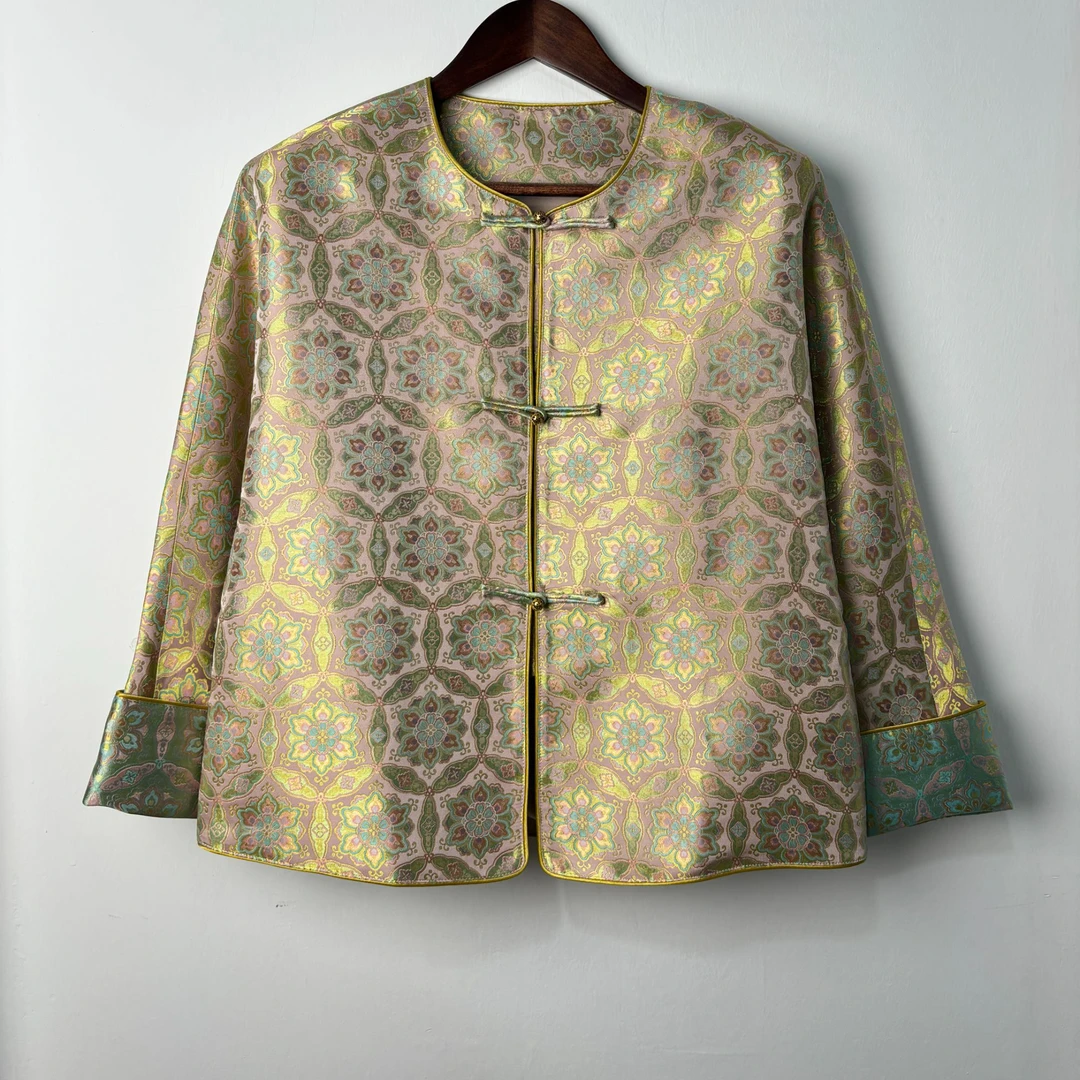 【云舞香纱】陆美英粉金宝相花纹新中式圆领宋锦外套防静电醋酸内衬