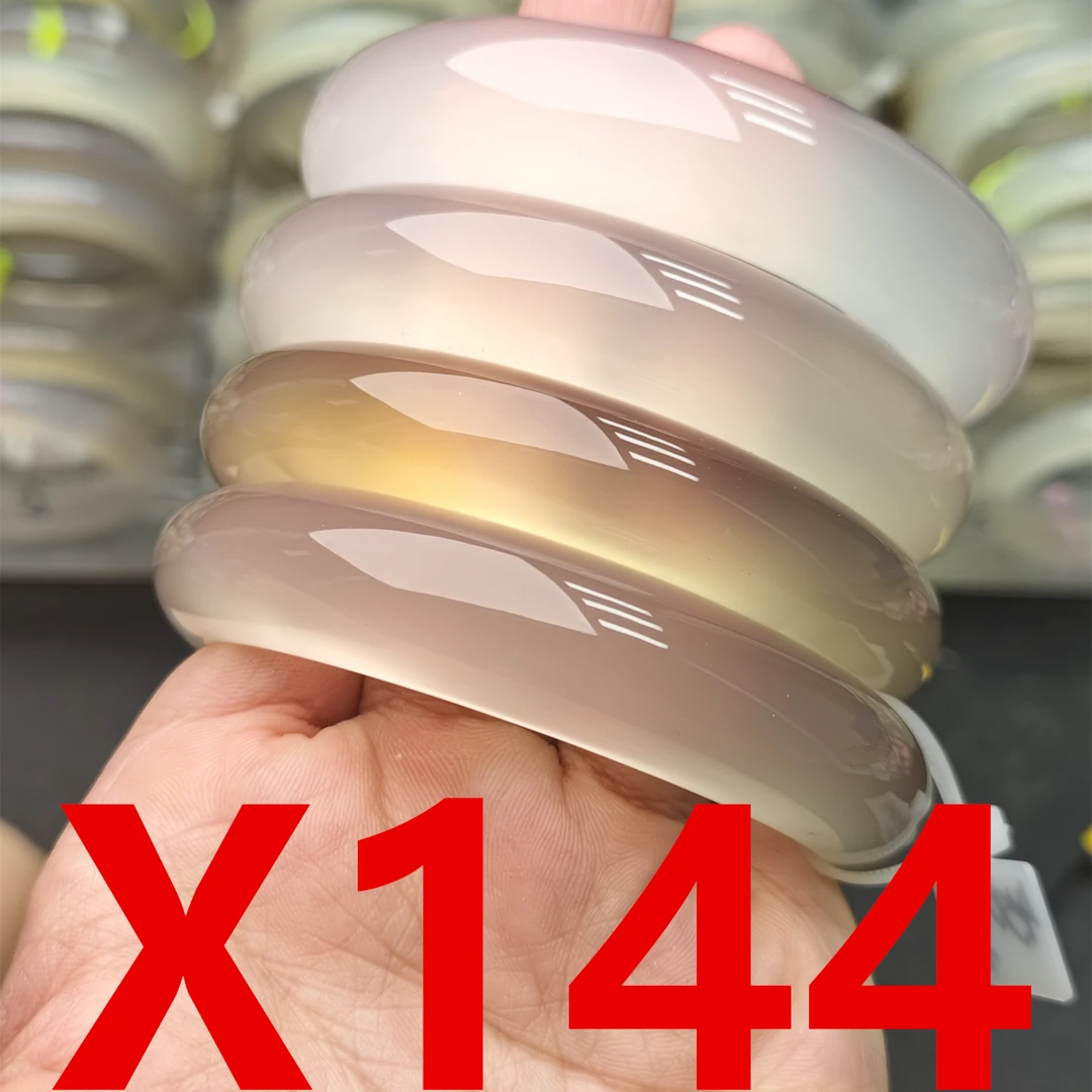 X144直播专用链接天然玛瑙玉手镯白月光荔枝冻【实物以直播为准】