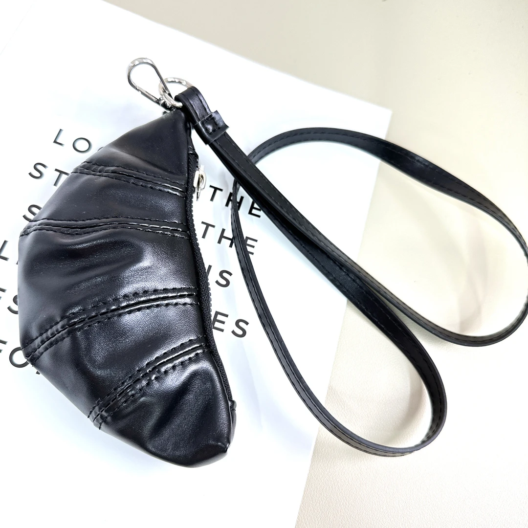 芽怼怼(高高) 包包 黑色牛角包